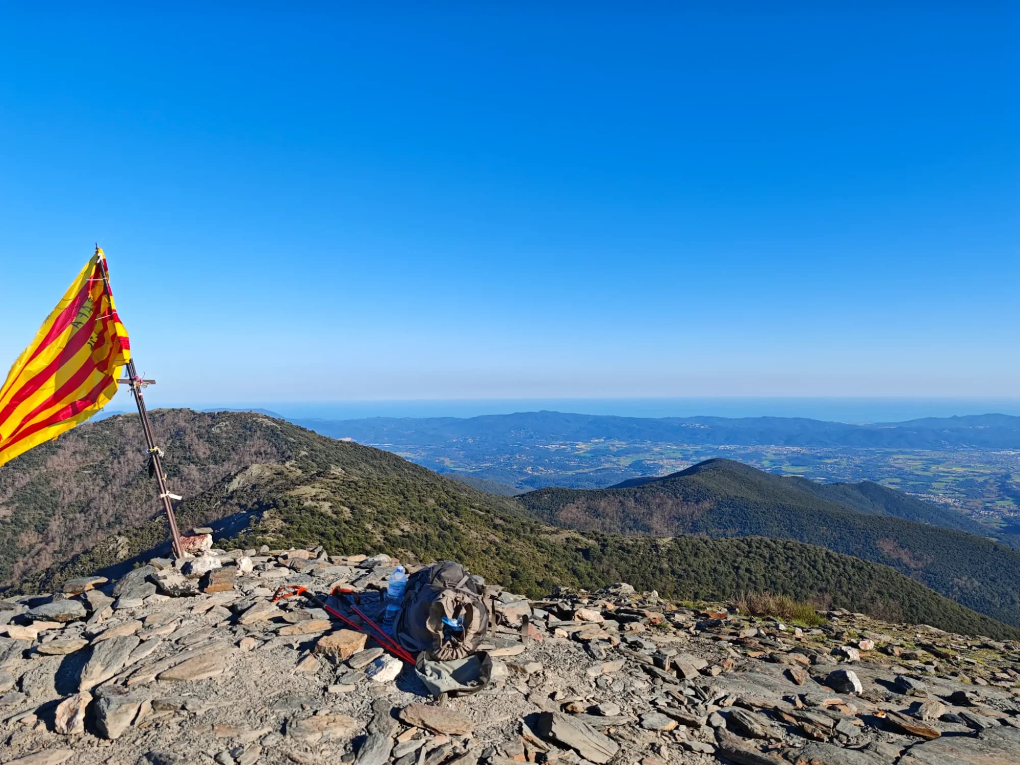 El Sui desde Aparcament Vallforners (Cànoves)