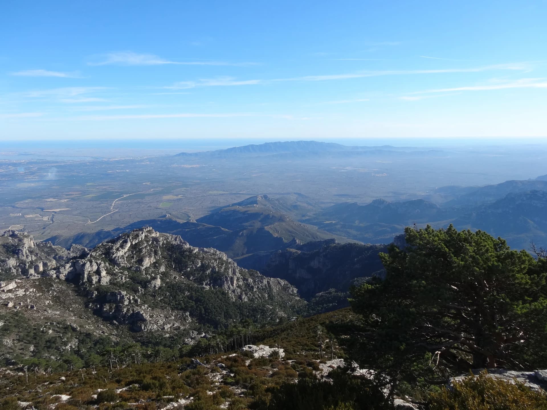 EliziR - Vistes al sud des del mirador del Caro, Els Ports (desembre 2012)