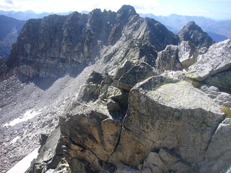 Josep Borrut - Pic de Comaloforno i Punta de Passet, vistos des del Besiberri Sud; la Vall de Boí, Alta Ribagorça, Catalunya