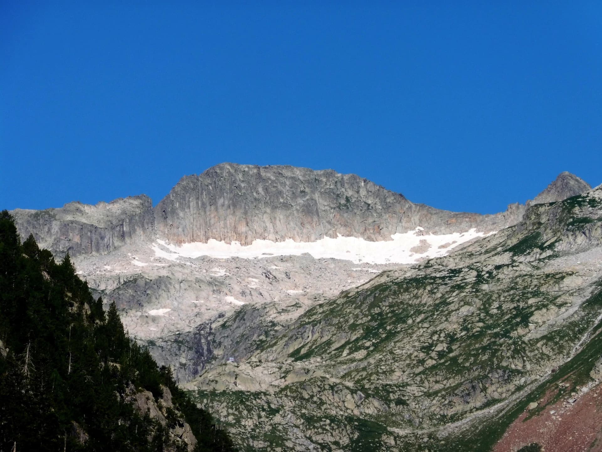 Isidre blanc - This is a a photo of an emblematic summit in Catalonia, Spain, with id: