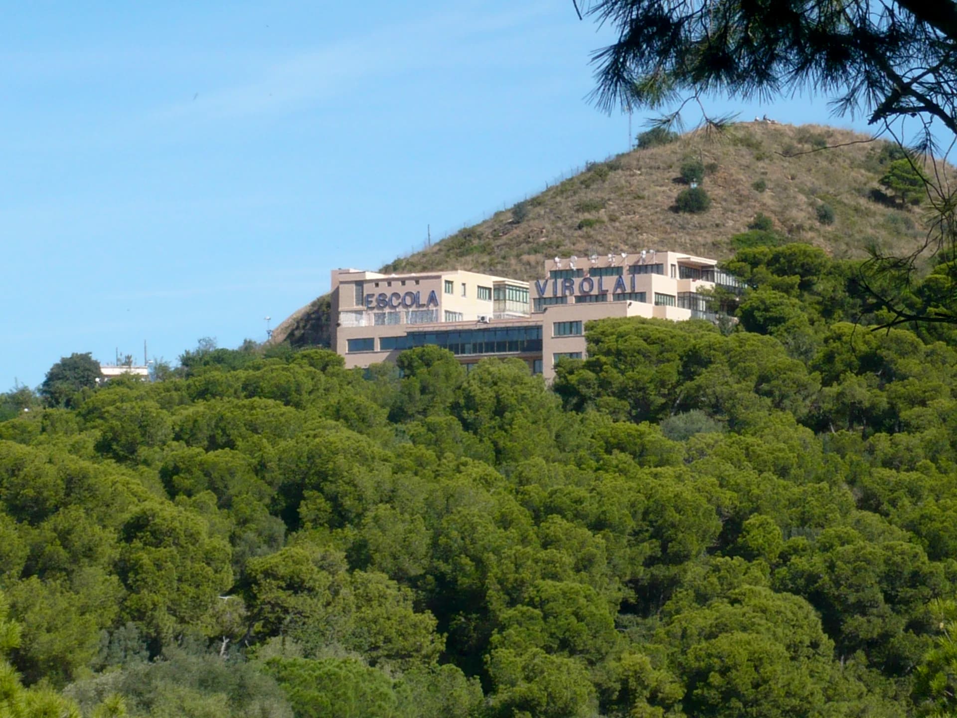 Andy Mitchell from Glasgow, UK - Escola Virolai, carrer Ceuta. Seen from Park Güell